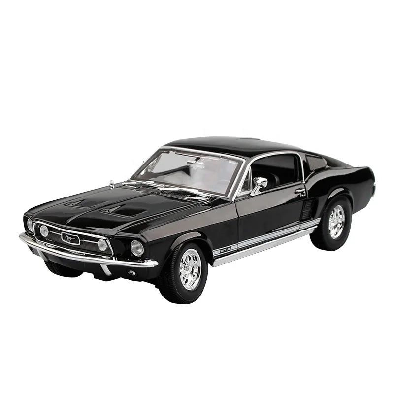 Mastio 1:18 Alloy Classic Car 1967 GTA Fastback