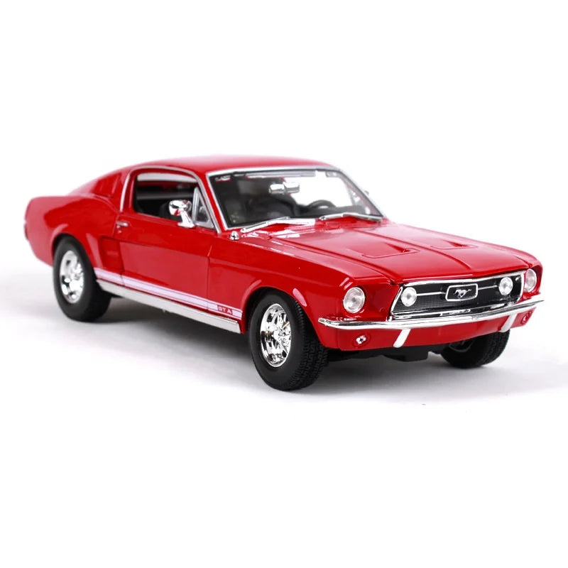 Mastio 1:18 Alloy Classic Car 1967 GTA Fastback