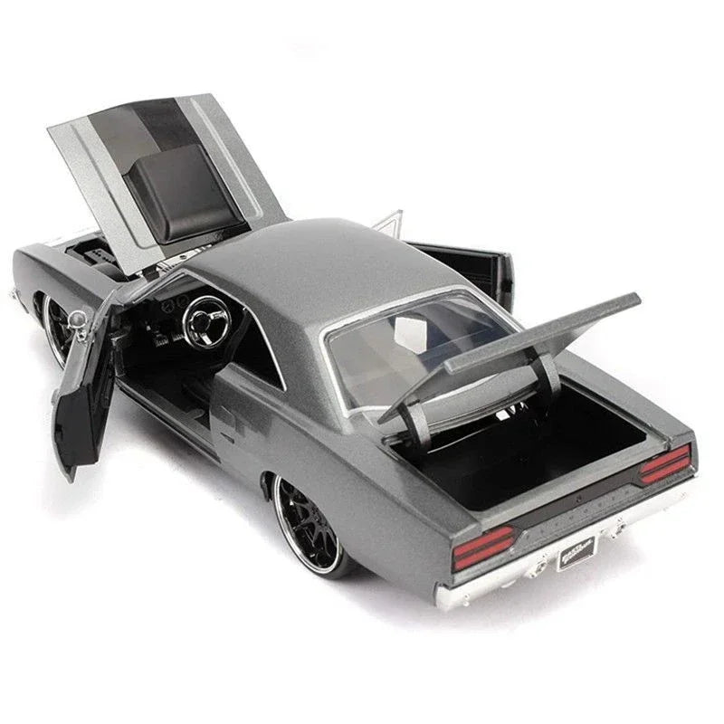 1:24 The Dom 1970 Plymouth Road Runner