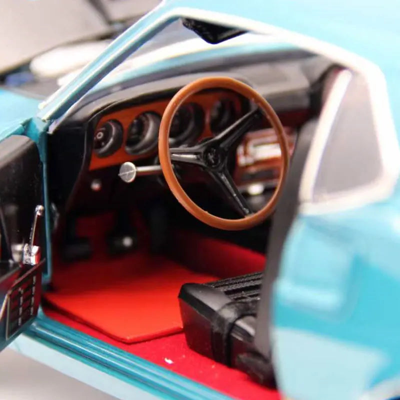 Metal Toy Car Model 1:18 Scale 1969 Ford Mustang Mach 1