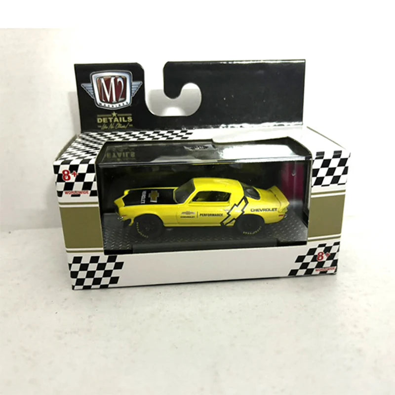 M2 Machines 1:64 1957 Alloy Car