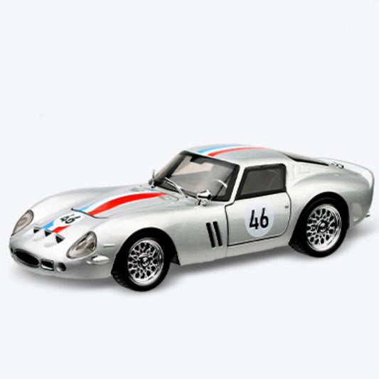 1:32 250 GTO Supercar Alloy Model Car Toy Diecasts Metal Casting Sound and Light Car Toys For Children Vehicle