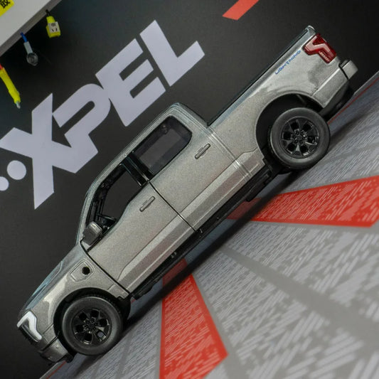 1:36 Ford F150 new energy 2022 alloy car model pull back acousto-optic pickup off-road vehicle children's toy car birthday gift