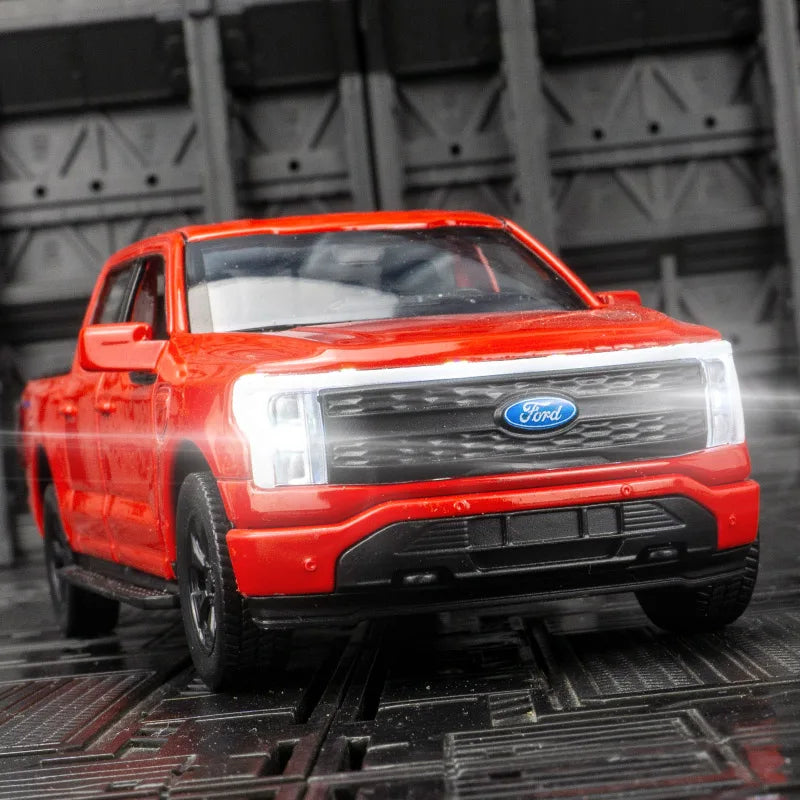 1:36 Ford F150 new energy 2022 alloy car model pull back acousto-optic pickup off-road vehicle children's toy car birthday gift