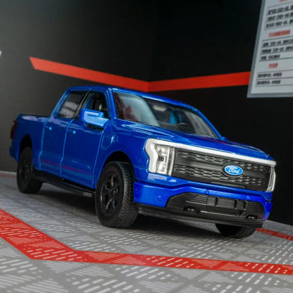 1:36 Ford F150 new energy 2022 alloy car model pull back acousto-optic pickup off-road vehicle children's toy car birthday gift
