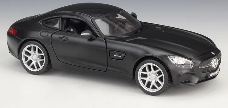 Mastio AMG GT 1:24  Diecast Sports Car