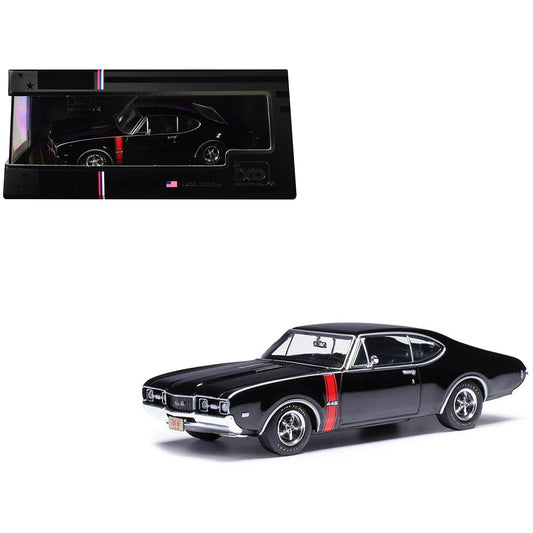 IXO Models 1/43 Diecast Oldsmobile 442 W-30 DCD 1970 Ebony Black with Red Stripes for Collectors