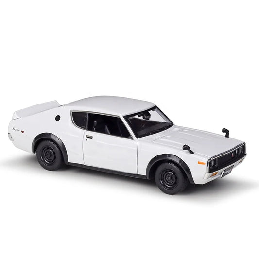 1/24 Skyline 2000 GT-R  Diecast Alloy Car Model Classic Car Collection Decoration Diecast Toy Vehicles