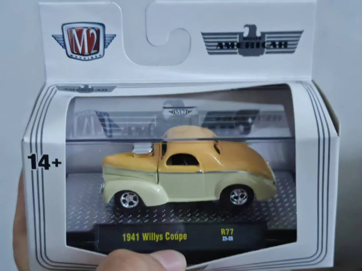 M2 Machines 1/64 Diecast Scale 1960 VW Delivery Van Delicacy
