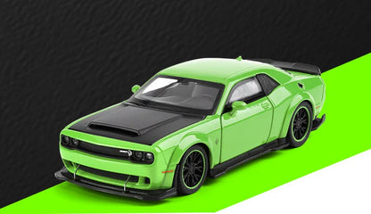 1:32 Dodge Challenger SRT Redeye Hellcat Alloy Musle Car