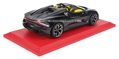 Bburago 1:18 Bugatti Mistra Bolide Divo