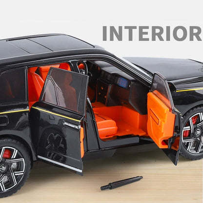 1:24 Rolls Royce Cullinan SUV Alloy Diecast Metal Model Car Pull Back Sound And Light Children's Toy Car Mini GT Miniature Gift