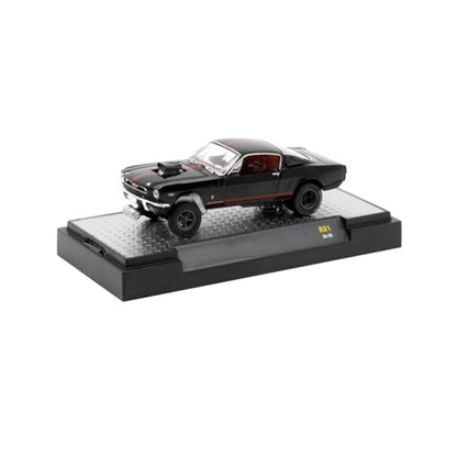 M2 Machines 1:64 Scale 1974 W 200 Diecast Alloy Car Model Pickup Limited Collection