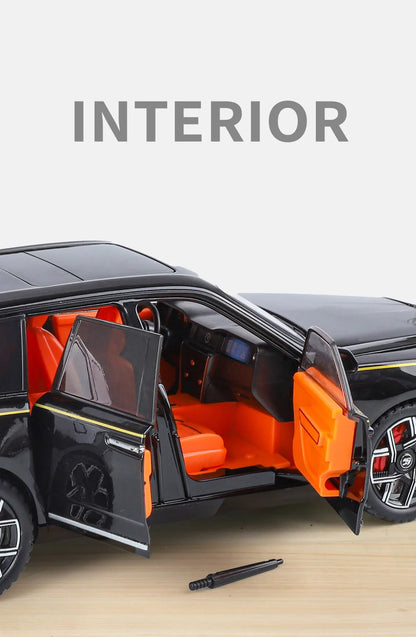 1/24 Rolls Royce Cullinan SUV Alloy Luxury Car