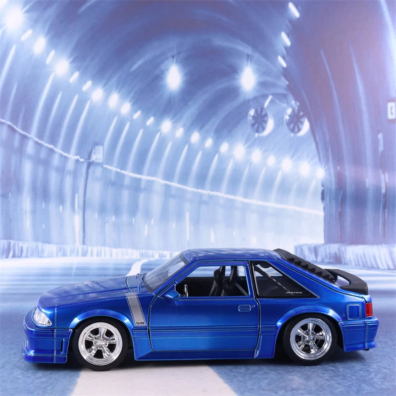 1:24 1989  Mustang GT