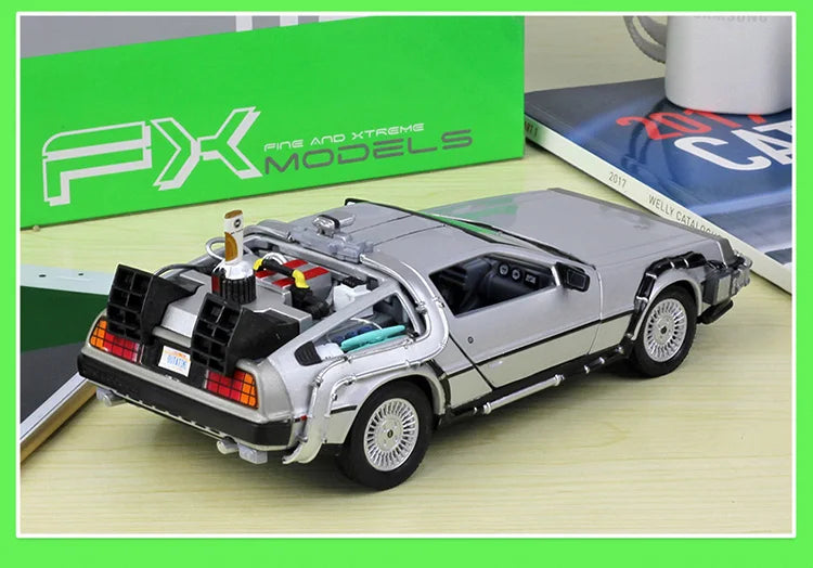 WELLY Diecast 1:24 Scale Model Car Toy DMC-12 For Movie Back to The Future