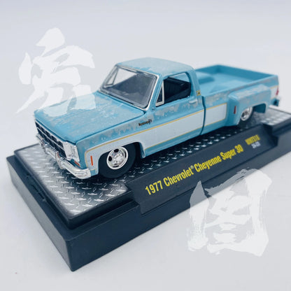 M2 Machines 1/64 Car model 1977 Super 30