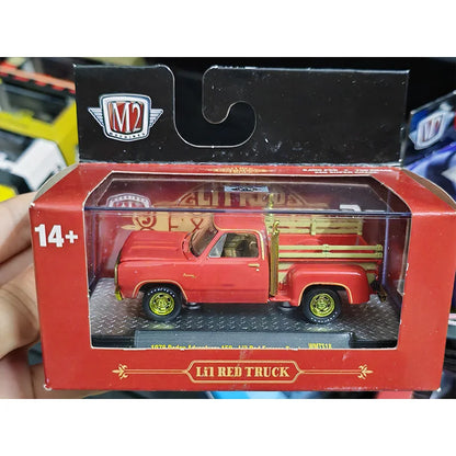 M2 1/64 Ratio Original Limited Edition Alloy Car Model Desktop