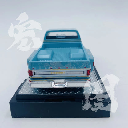 M2 Machines 1/64 Car model 1977 Super 30