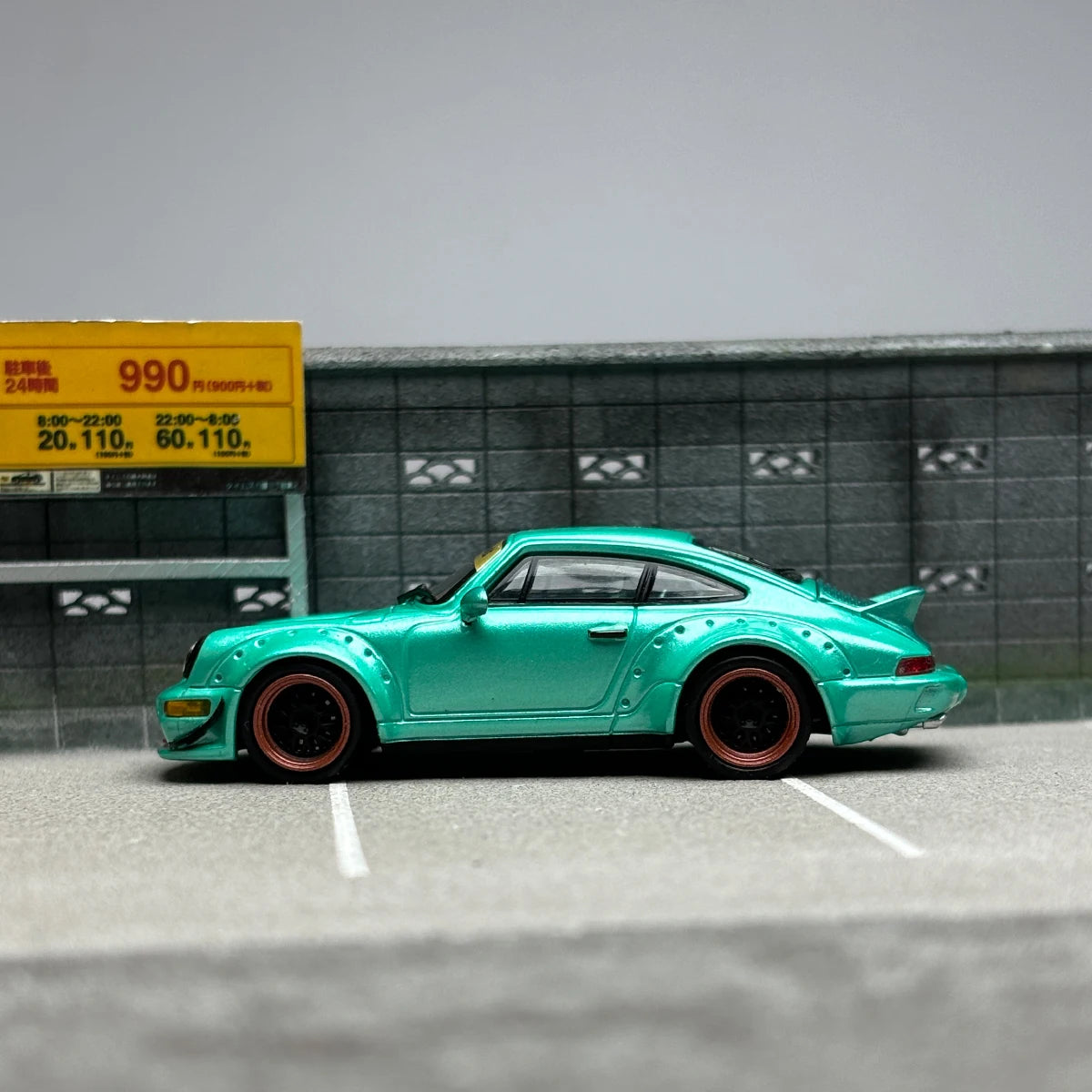 CM Model 1：64 964 Widebody diecast