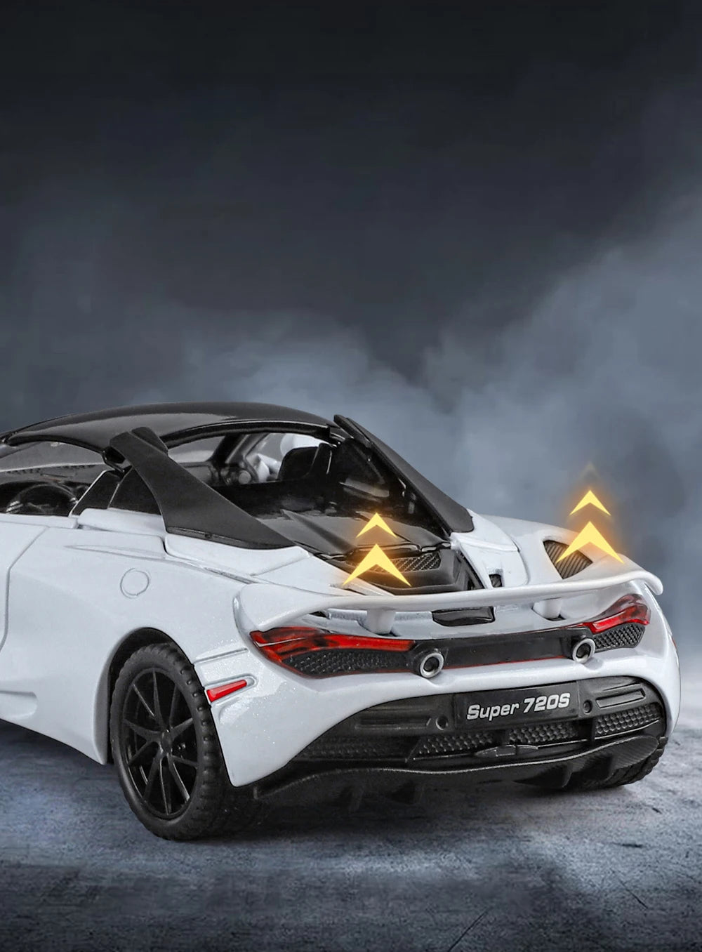 1:32 McLaren 720s Supercar Sports Alloy Diecast Model Car Sound & Light High Simulation Hobby Collection Birthday Gifts For Boy