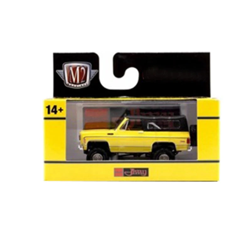 M2 Machines 1:64 Scale 1974 W 200 Diecast Alloy Car Model Pickup Limited Collection