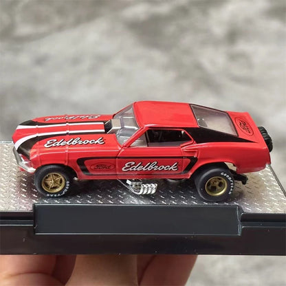 M2 Machines 1:64 Scale 1971 G10 Mercury Cougar