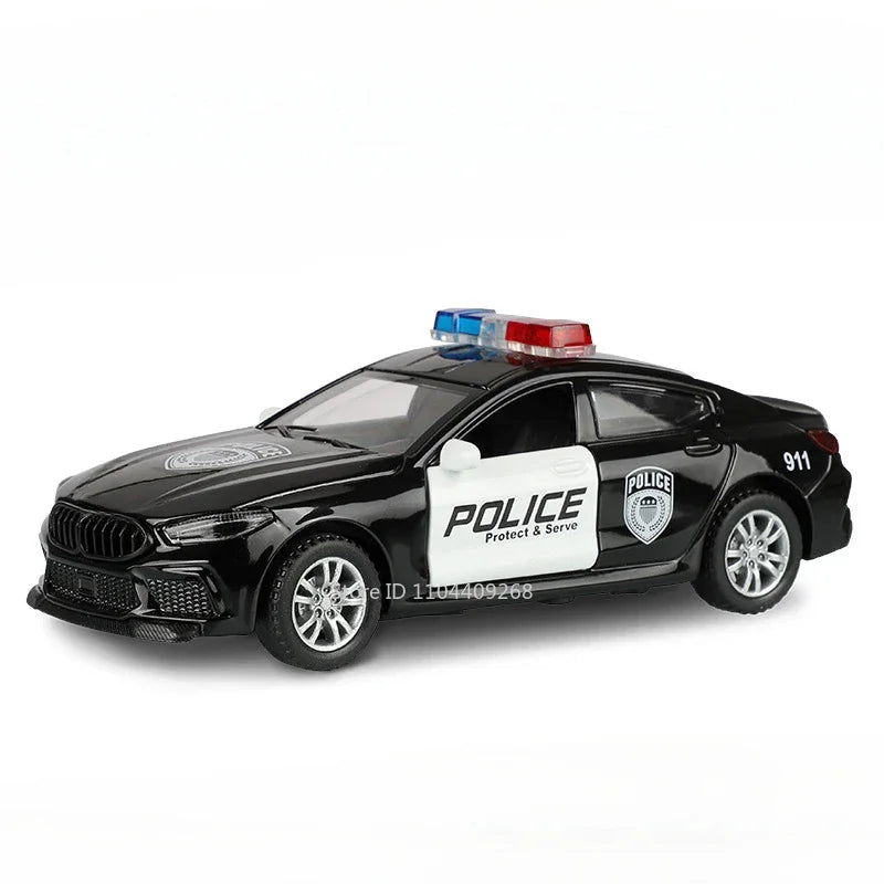 Scale 1:32 M8 Car Model