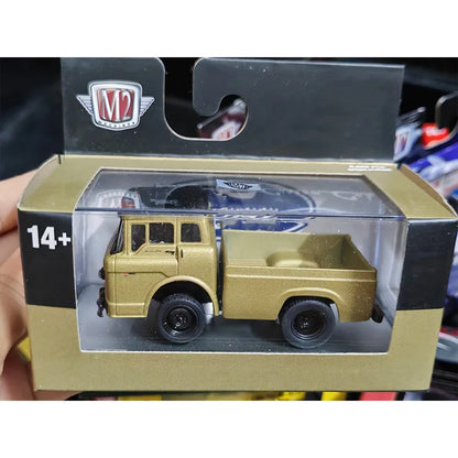 M2 1/64 Ratio Original Limited Edition Alloy Car Model Desktop