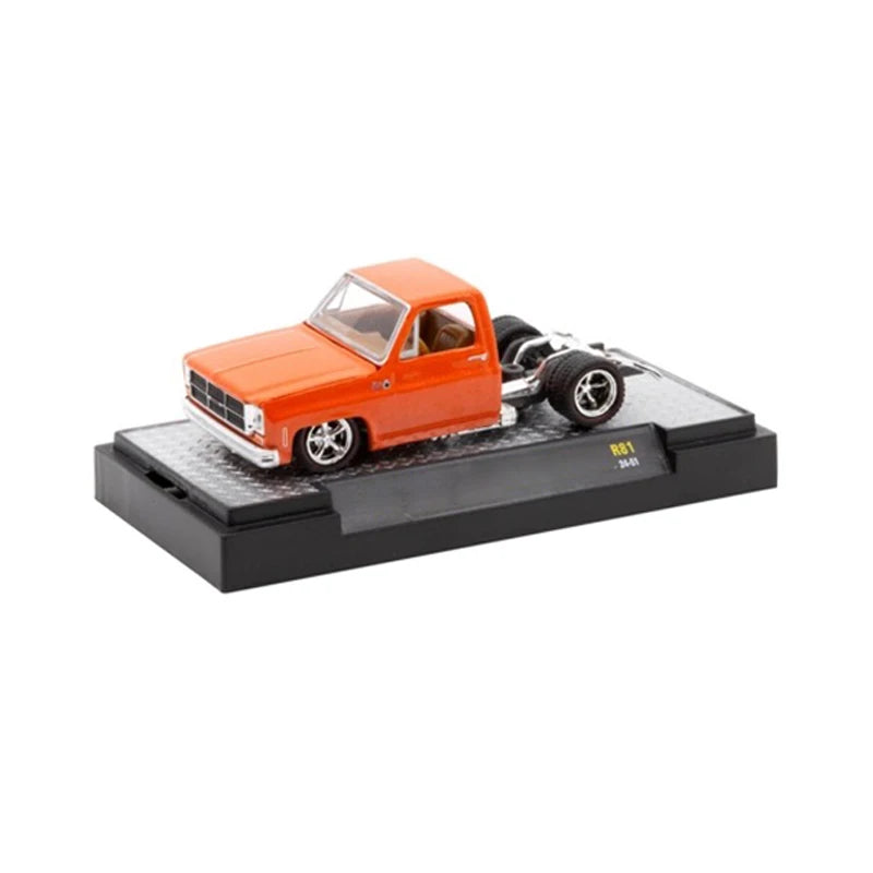 M2 Machines 1:64 Scale 1974 W 200 Diecast Alloy Car Model Pickup Limited Collection