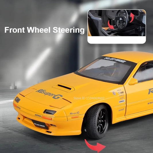 1:24 Initial D RX7-FC Street Car Model Miniature Toys Diecast Metal Shock Absorption Supercar Models Toys for Children Gifts