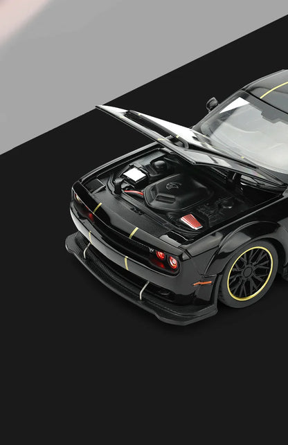 1:32 Dodge Challenger SRT Redeye Hellcat Alloy Musle Car