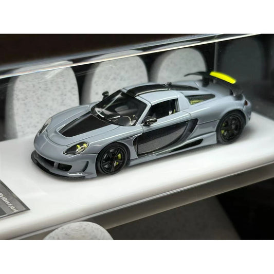 Fuelme 1:64 Matt Carbon MGT Diecast