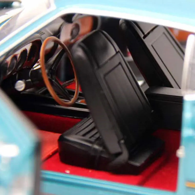 Metal Toy Car Model 1:18 Scale 1969 Ford Mustang Mach 1