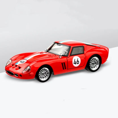 1:32 250 GTO Supercar Alloy Model Car Toy Diecasts Metal Casting Sound and Light Car Toys For Children Vehicle