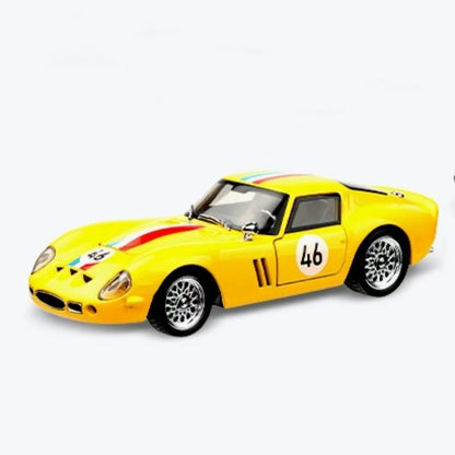 1:32 250 GTO Supercar Alloy Model Car Toy Diecasts Metal Casting Sound and Light Car Toys For Children Vehicle