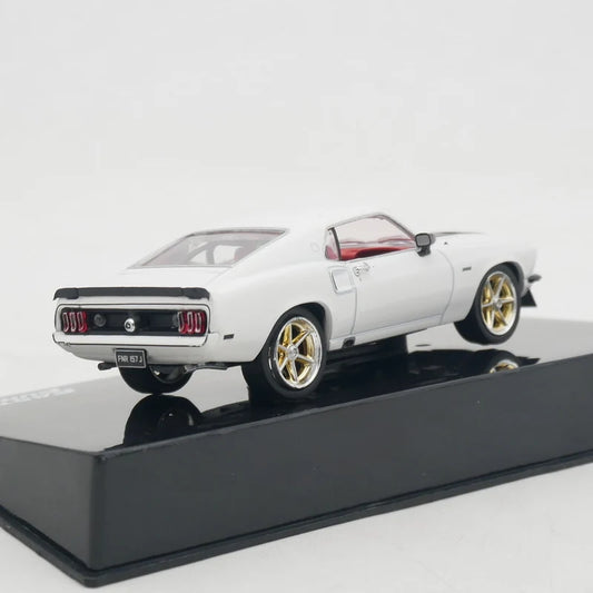 Diecast IXO 1:43 Scale Ford Mustang Fastback Movie Car Alloy Car Model Collectible Toy Gift Souvenir Display Ornament